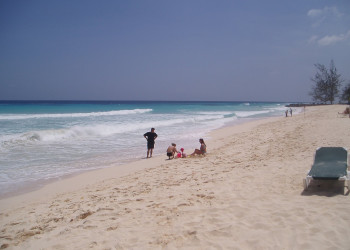 St.Lawrence Bay, South Coast, Barbados – фотографии Барбадоса