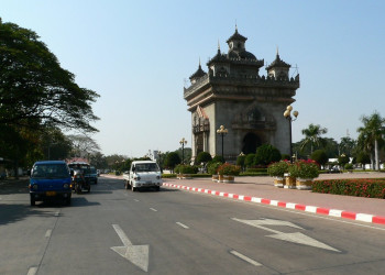Vientiane_Patuxai – фотографии Лаоса