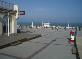 Набережная в Осеегоре, Франция. Фото 1 – фотографии Франции