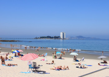 Пляж Самиль (Playa de Samil) в Виго – фотографии Испании