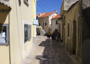 Улица в Башка, Хорватия. Фото 4 – фотографии Хорватии