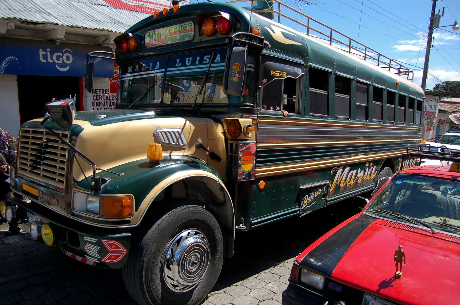 Автобус в Гватемале – фотографии Гватемалы