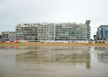 Дома в Ля-Боль, Франция – фотографии Франции