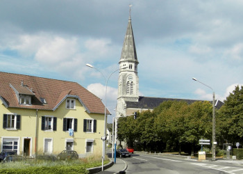 Улица в Бельфоре, Франция. Фото 2 – фотографии Франции