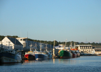 Корабли в Конкарно, Франция. Фото 1 – фотографии Франции