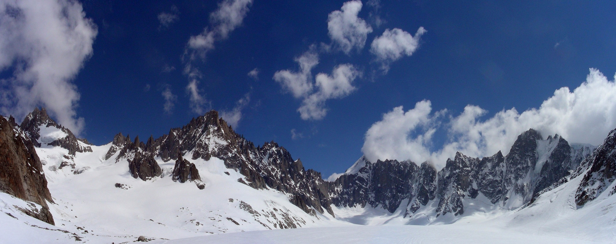 Горы в Аржентьере, Франция – фотографии Франции