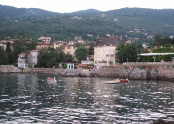 Набережная в Ловране, Хорватия. Фото 10 – фотографии Хорватии