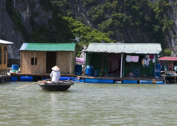 В бухте Халонг – фотографии Вьетнама