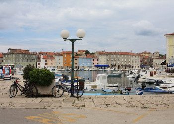 Набережная в Цресе, Хорватия. Фото 4 – фотографии Хорватии