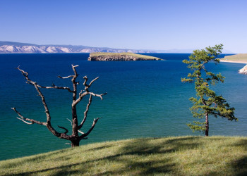 Берега озера Байкала, Россия – фотографии России