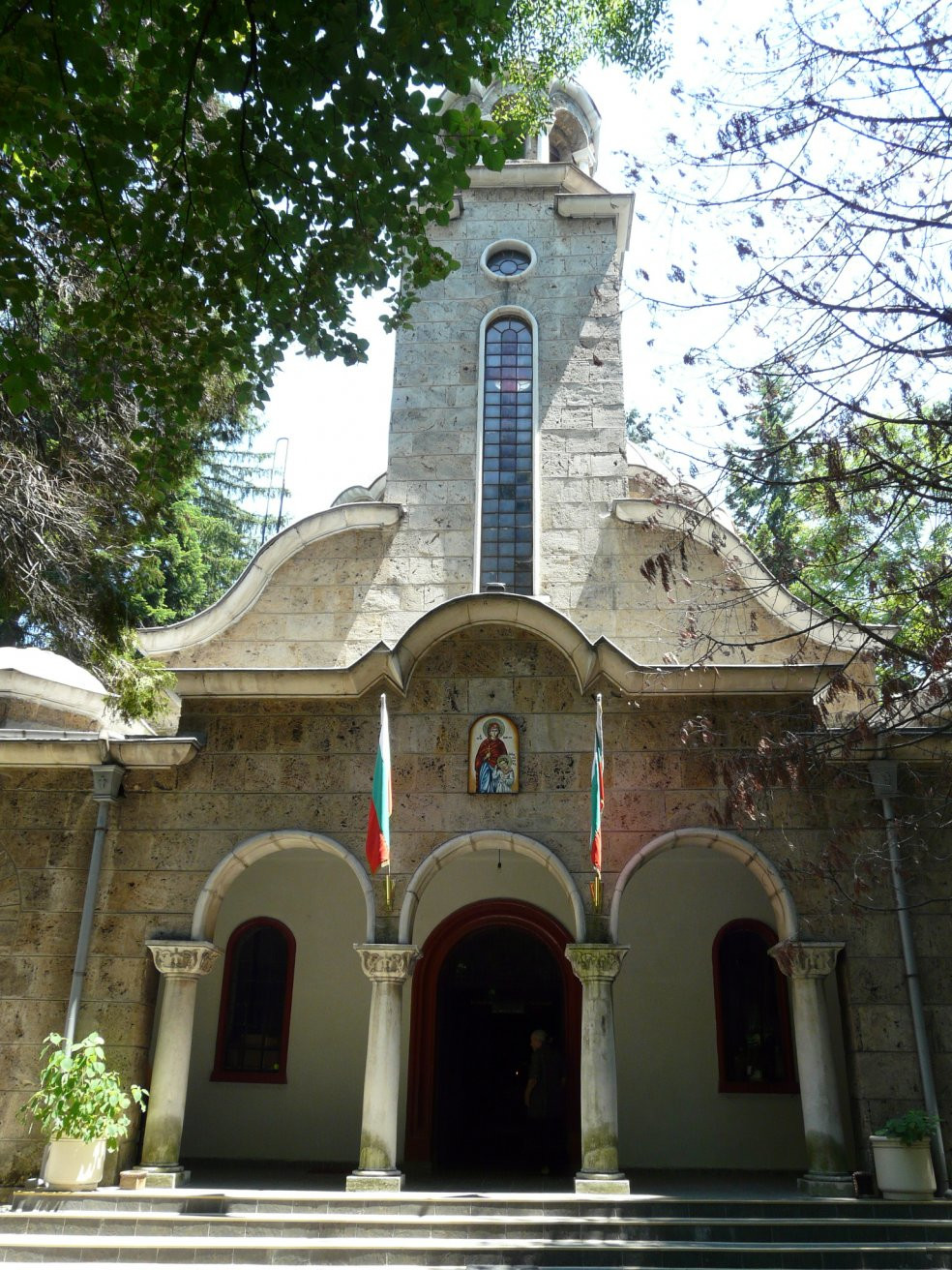 Церковь “Св. св. Кирик и Юлита” в Банкя, Болгария – фотографии Болгарии