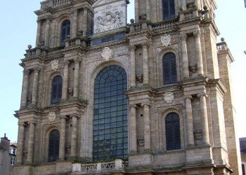 Архитектурное здание в Ренне, Франция – фотографии Франции