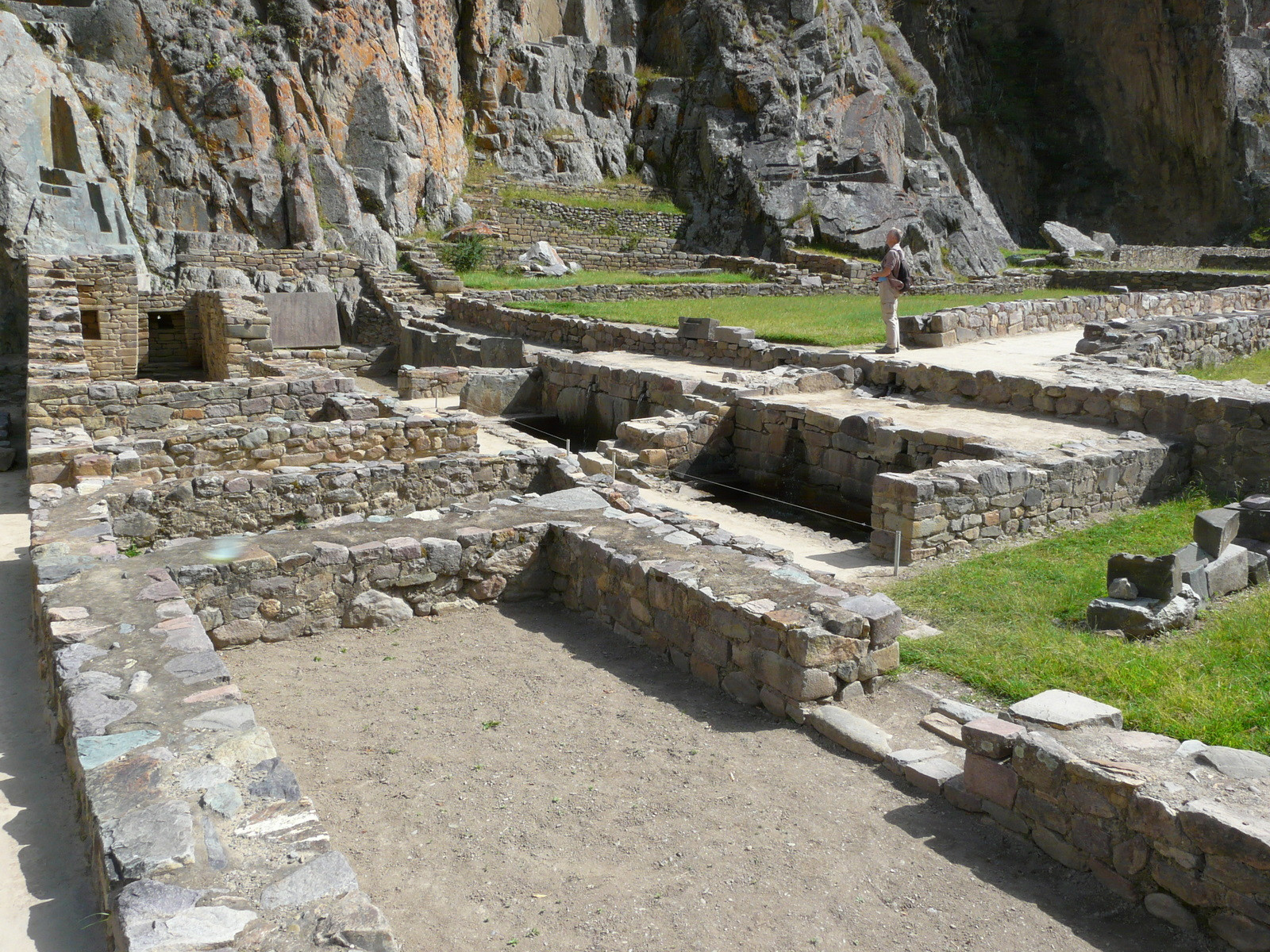 Ольянтайта́мбо(Ullantaytampu) – фотографии Перу