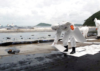 Разлив нефти в заливе Prao Bay. Июль 2013. Фото 14 – фотографии Таиланда