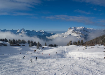 Горнолыжная трасса в Лез-Уш, Франция. Фото 1 – фотографии Франции