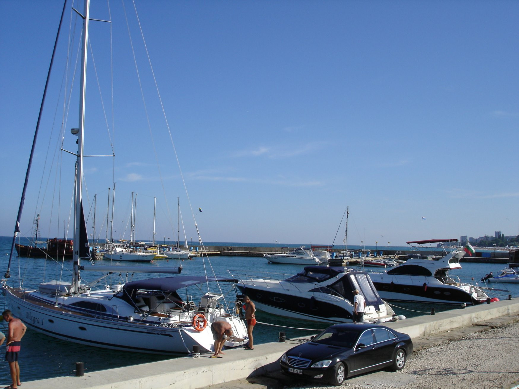 Яхты и катера в Золотых песках, Болгария. Фото 1 – фотографии Болгарии