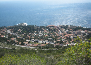 Панорамный вид в Кап-д'Ай, Франция. Фото 1 – фотографии Франции