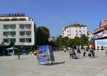 Площадь в Варне, Болгария. Фото 6 – фотографии Болгарии