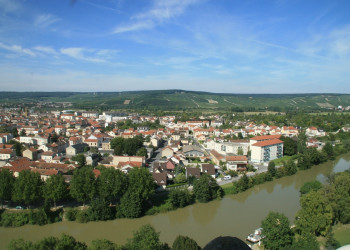 Панорамный вид в Эперне, Франция. Фото 1 – фотографии Франции