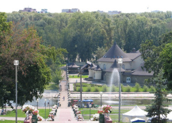 Сквер в Саранске, Россия. Фото 2 – фотографии России