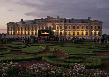 Дворец Рундале (Rundāle Palace), Латвия – фотографии Латвии