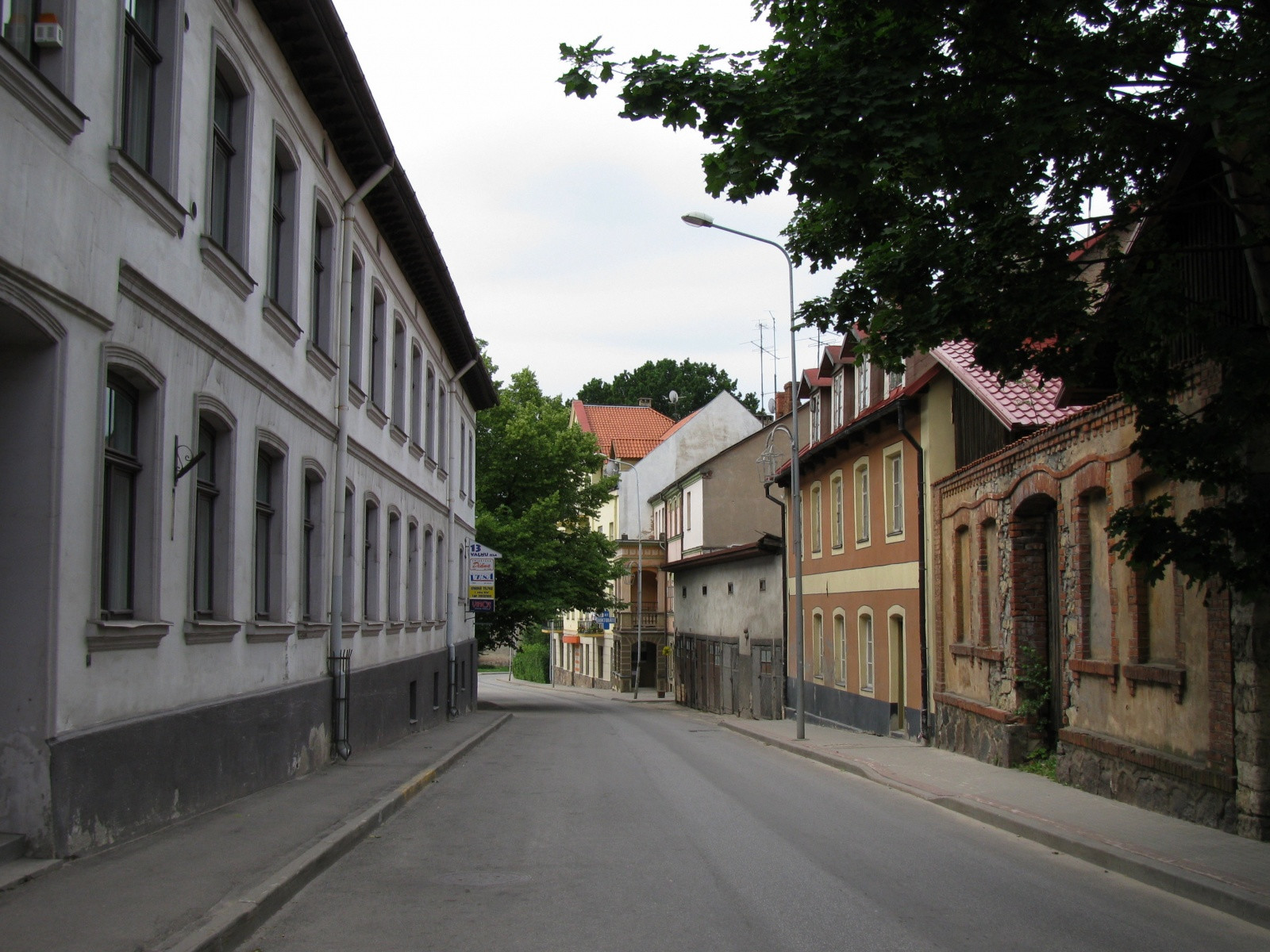Улицы в городе Цесис (Латвия) – фотографии Латвии