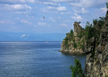 Скалы на Байкале, Россия. Фото 6 – фотографии России