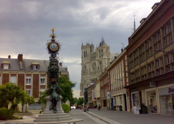 Памятник в Амьене, Франция. Фото 1 – фотографии Франции