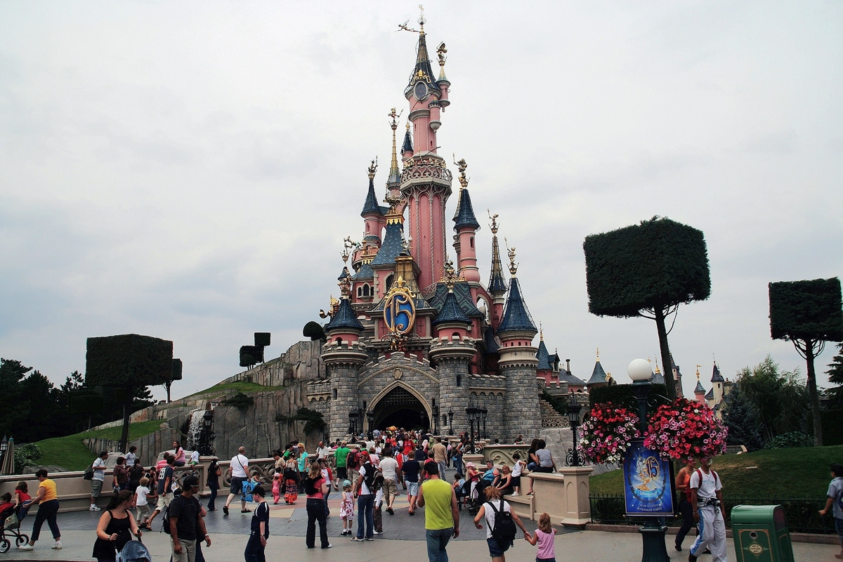 Люди в Диснейленд, Франция. Фото 6 – фотографии Франции