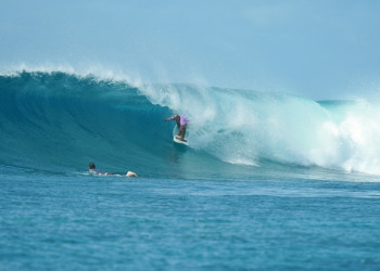 Волна в Гаафу Даалу Атолл, Мальдивы. Фото 1 – фотографии Мальдивских островов