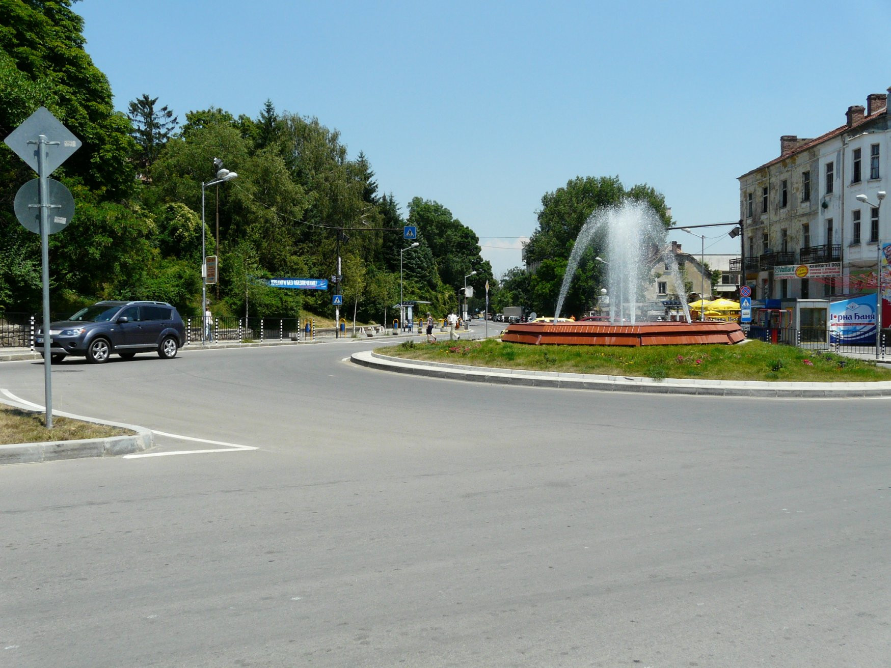 Улица в Банкя, Болгария – фотографии Болгарии