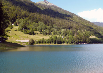 Природа в Монтрионе, Франция. Фото 5 – фотографии Франции