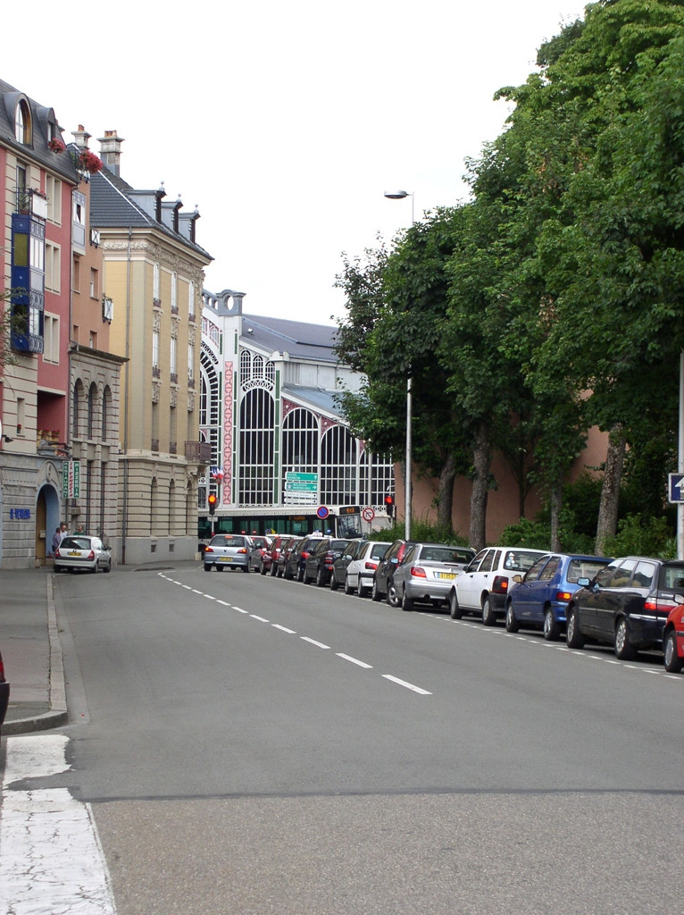 Улица в Бельфоре, Франция. Фото 3 – фотографии Франции