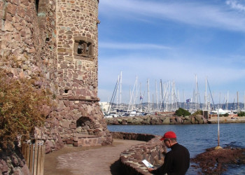 Крепость в Манделье-ля-Напуль, Франция. Фото 2 – фотографии Франции