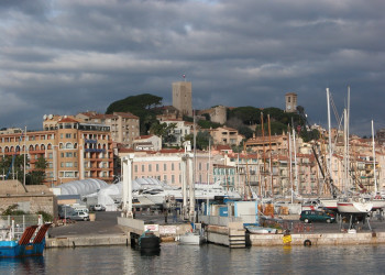 Набережная в Канне, Франция – фотографии Франции