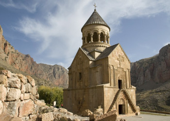 Храм Сурб Аствацацин, Нораванк, Армения – фотографии Армении