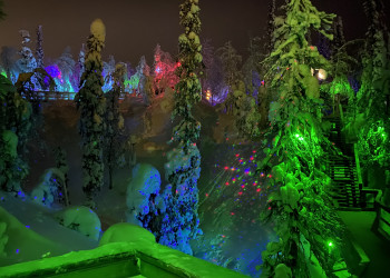 Первое что видят гости в арт-парке “Таинственный лес”, Кировск – фотографии России