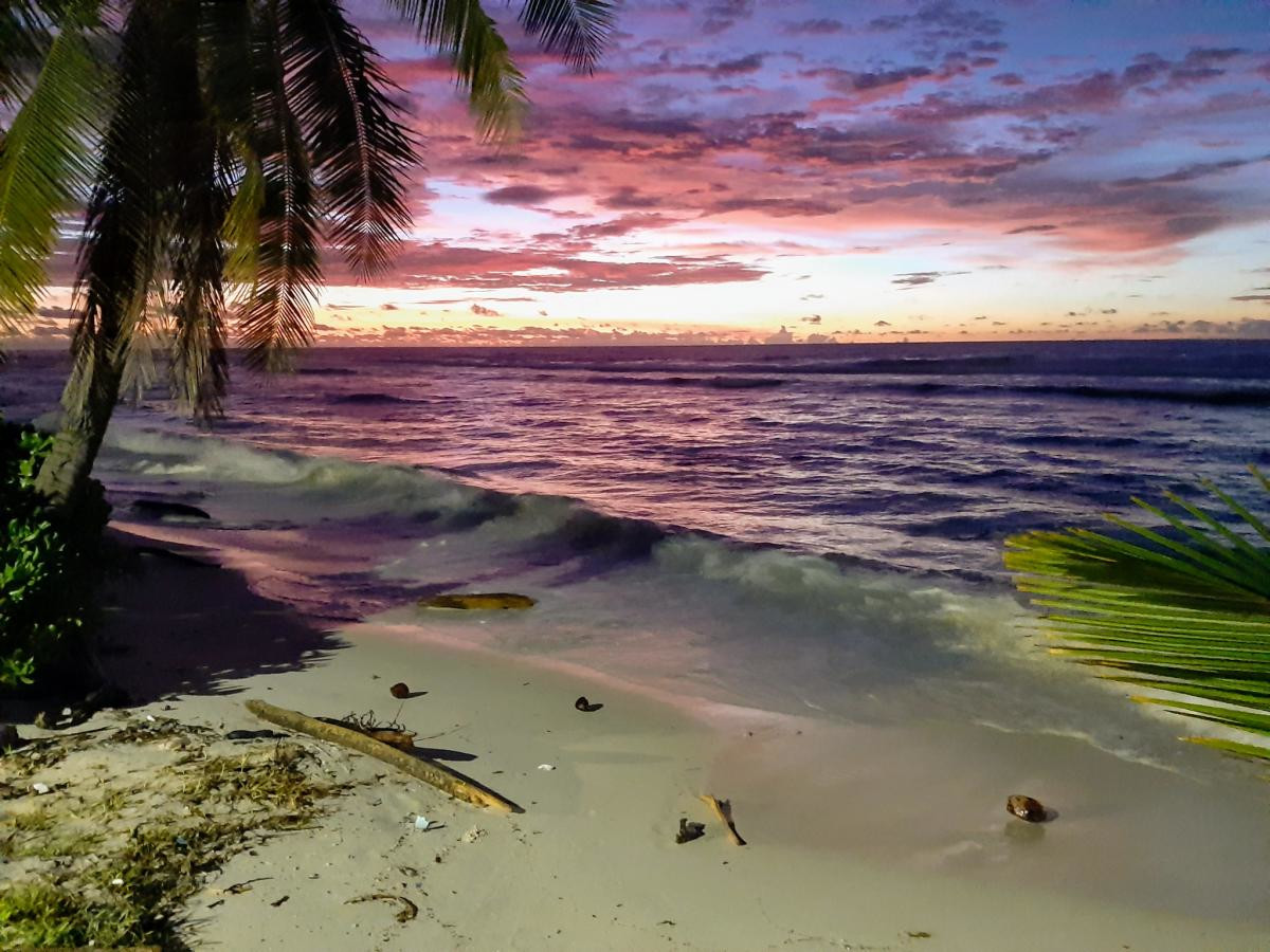 Закат на побережье Науру – фотографии Науру