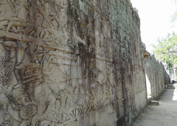 Храм Байон в заповеднике Ангкор, Сиемреап, Камбоджа – фотографии Камбоджи