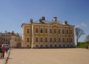 Рундальский дворец в Латвии – фотографии Латвии