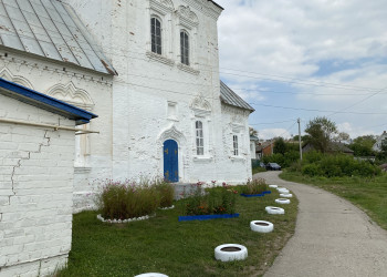 Вид на церковь Рождества Богородицы, Михайлов – фотографии России