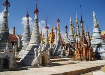 Разрушающаяся деревня храмов в Мьянме – фотографии Мьянмы