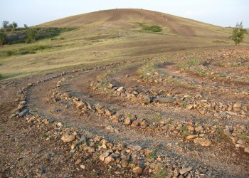 Поселение Аркаим 2 – фотографии России