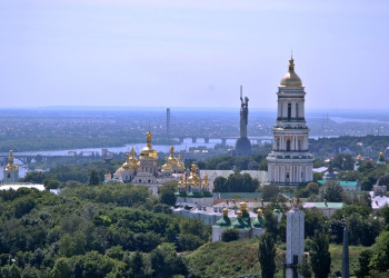 Монастырь Киево-Печерской Лавры пережил огромное количество грабежей, пожаров и восстановлений – фотографии Украины
