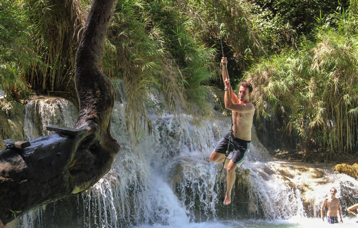 Экстремальные развлечения. Водопад Куанг Си. Лаос – фотографии Лаоса