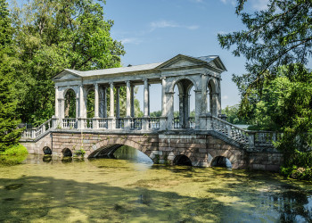 Дворцовый ансамбль 18 века Царское Село (Tsarskoye Selo), Санкт-Петербург – фотографии России