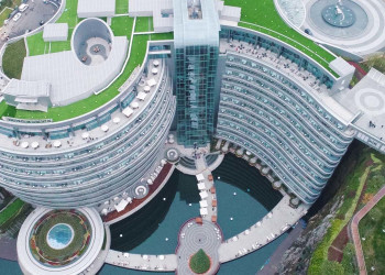 Карьерный отель InterContinental Shanghai Wonderland – фотографии Китая