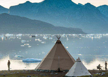 Юрты на берегу Гренландии – фотографии Гренландии