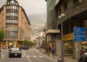 Улица в Андорра ла Велья, Андорра. Фото 7 – фотографии Андорры