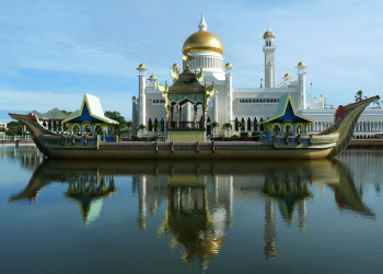 Мечеть Султана Омара Али Сайфуддина – фотографии Брунея